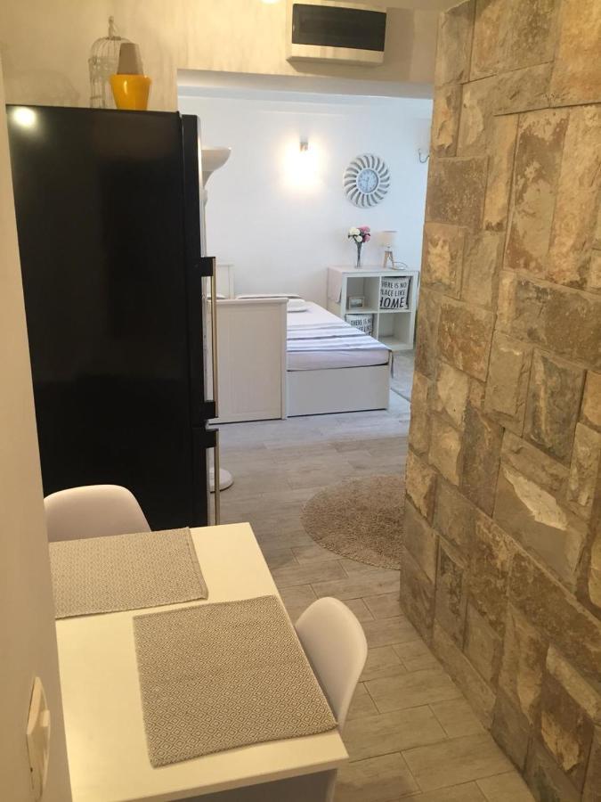 Alex Apartments Budva Buitenkant foto
