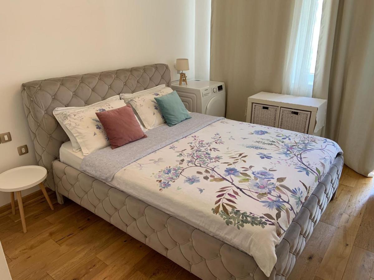 Alex Apartments Budva Buitenkant foto