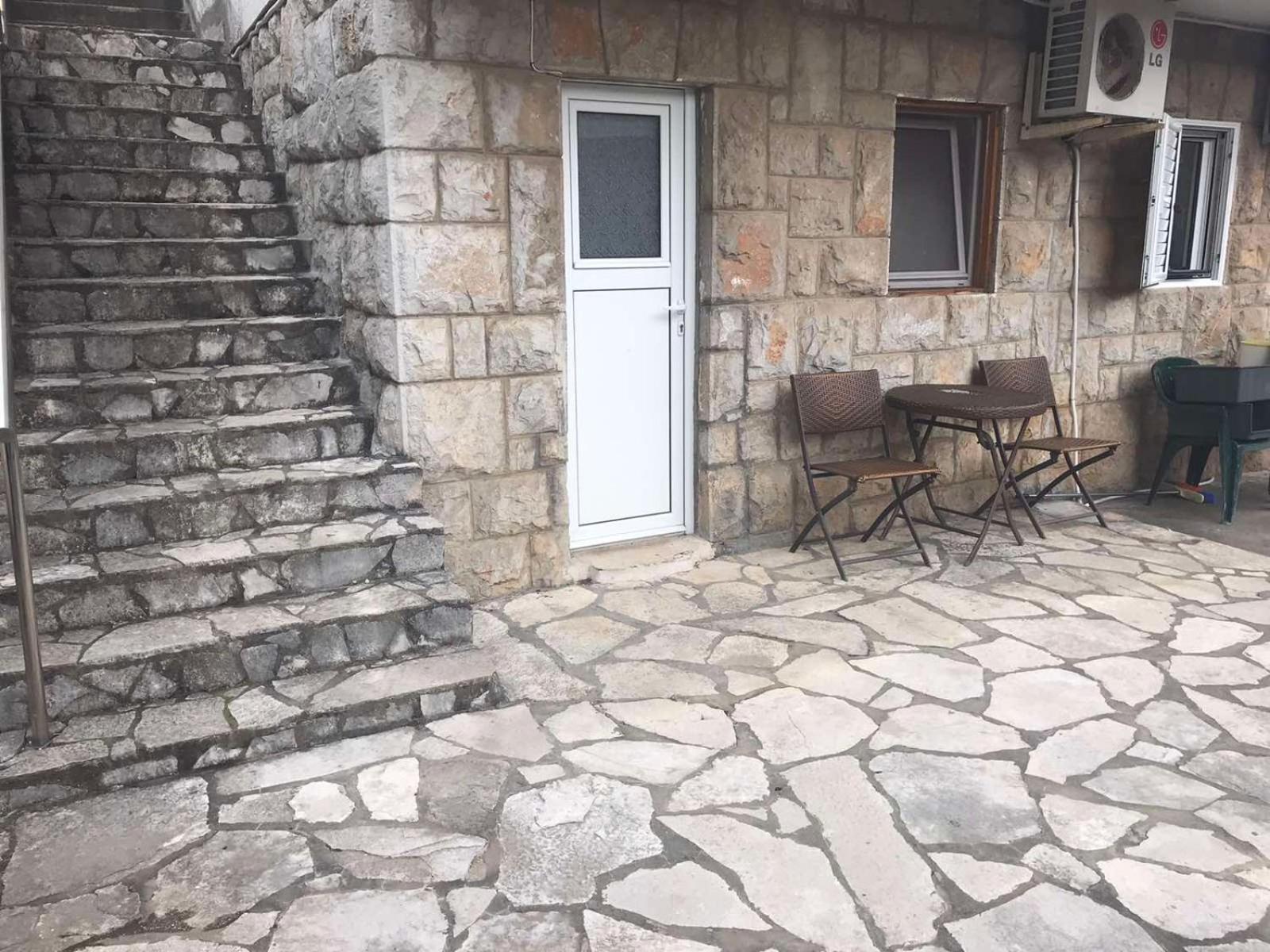 Alex Apartments Budva Buitenkant foto
